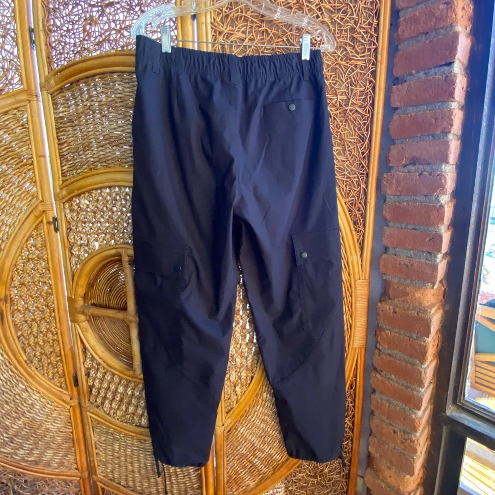 New Jordan Men’s Black Cargo Pants with Logo Patch